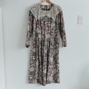 Vintage Laura Ashley Wool/Cotton Dress size medium.